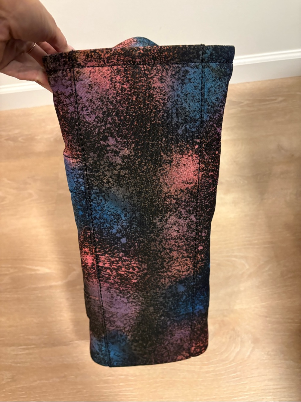 Large Marc Jacobs “Stars in the Galaxy” ⭐️ 🌌 The Tote Bag - Picture 6 of 10